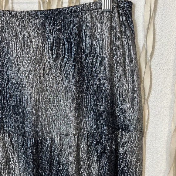 Loes Hines NWT Metallic Midi Length Skirt - Picture 5 of 8